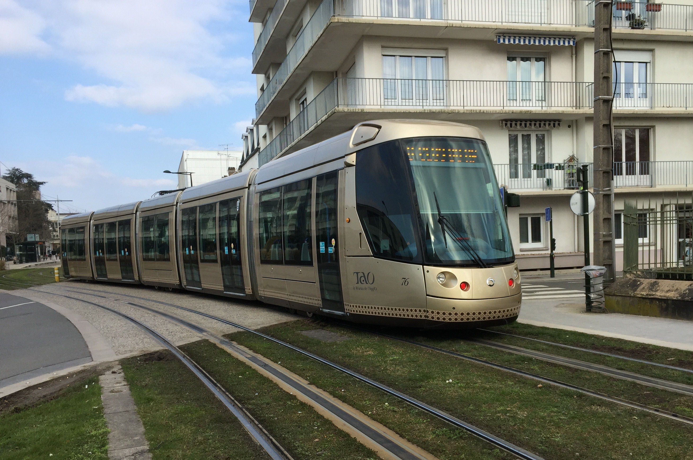 LES TRAMWAYS FRANCAIS 3 ORLEANS